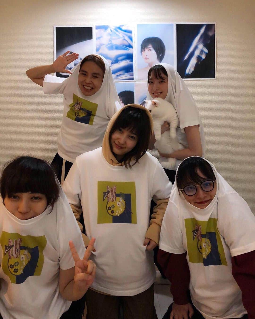 佐藤千亜妃さんのインスタグラム写真 - (佐藤千亜妃Instagram)「#SUKIYAKIPARTY #すき焼きTシャツ」11月16日 15時12分 - chiaki_sato0920