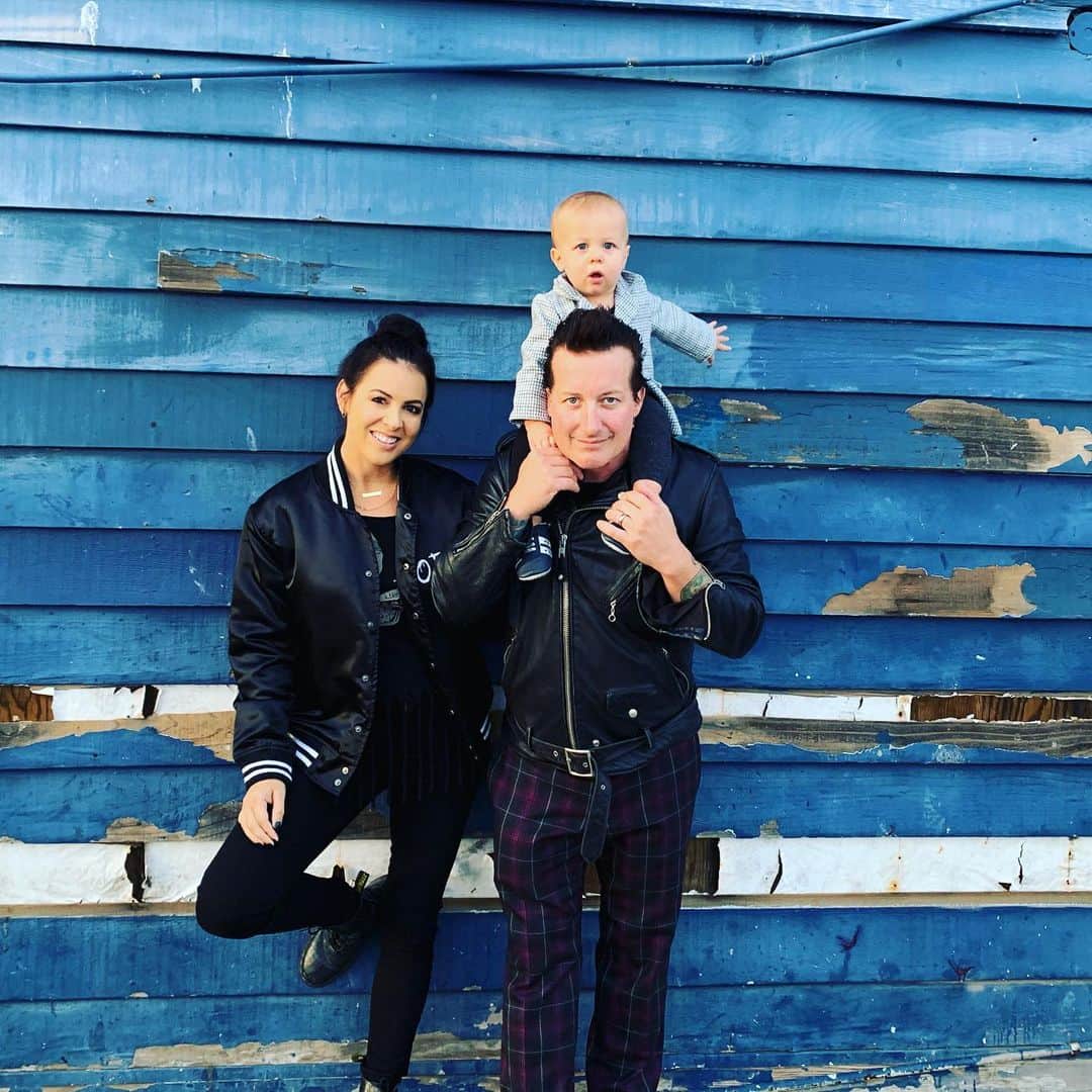 トレ・クールのインスタグラム：「Baby Hooligans ❤️」