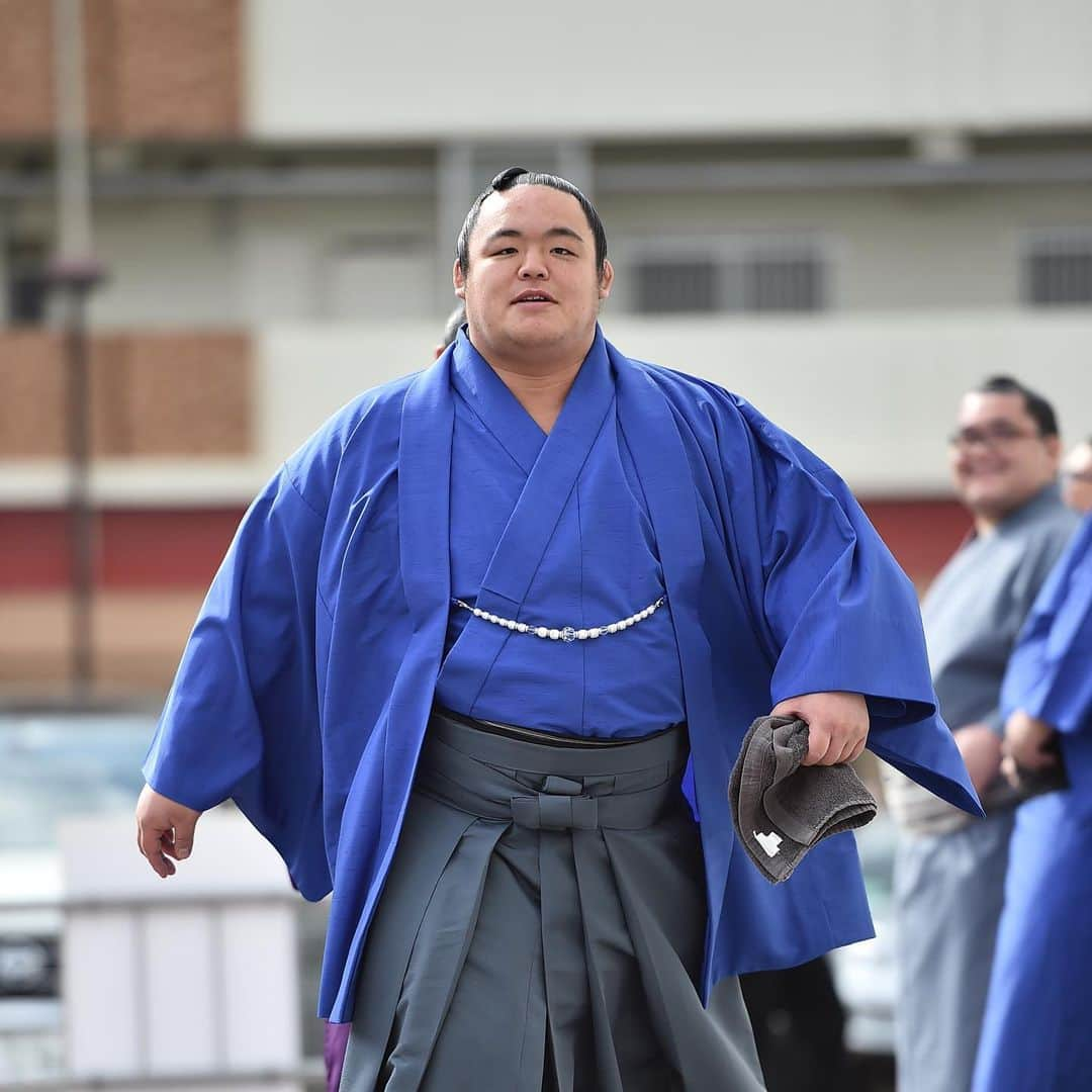 日本相撲協会さんのインスタグラム写真 - (日本相撲協会Instagram)「場所入り  豊昇龍 天空海 魁勝 琴ノ若 琴勝峰  @sumokyokai #sumo #相撲 #力士 #お相撲さん #大相撲 #九州場所 #福岡県 #福岡 #博多 #九州 #博多旅行 #博多観光  #japan」11月16日 15時54分 - sumokyokai