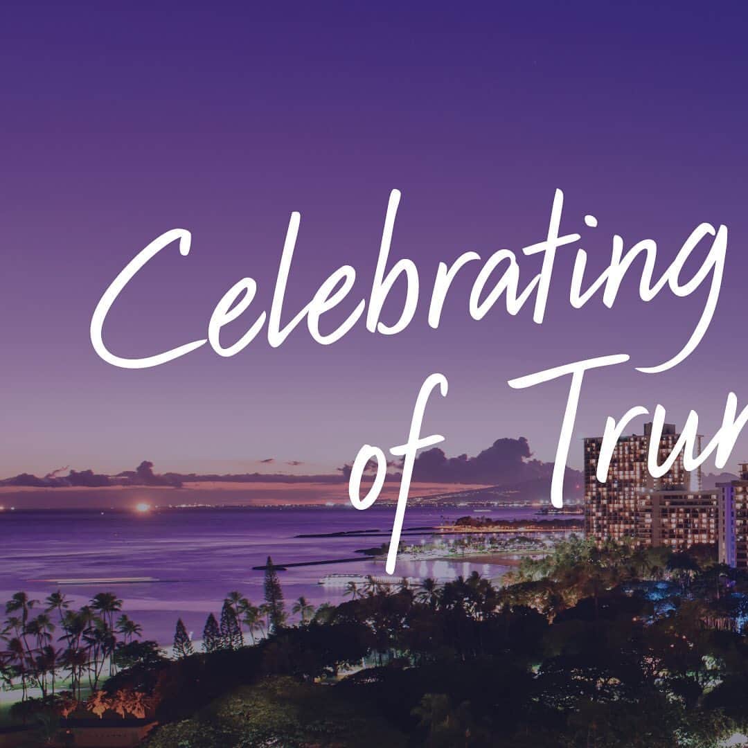 Trump Waikikiさんのインスタグラム写真 - (Trump WaikikiInstagram)「On this exact day 10 years ago, Trump Waikiki opened.  Aloha and Mahalo for a decade of opportunities to create memorable moments for all our guests.  #trumpwaikiki #trumpwaikiki10 #celebrating10yearsoftrumpwaikiki #NeverSettle #fivestarhotelwaikiki  トランプ・ワイキキは、おかげ様で11月16日に10周年を迎えます。16日まで毎日当ホテルの写真でカウントダウン！本日は2ベッドルームスイートのラナイからの眺め。暮れゆくホノルルの街並みが綺麗です。 #トランプワイキキ #トランプワイキキ10周年 #トランプワイキキ10 #5つ星ホテル」11月17日 3時17分 - trumpwaikiki