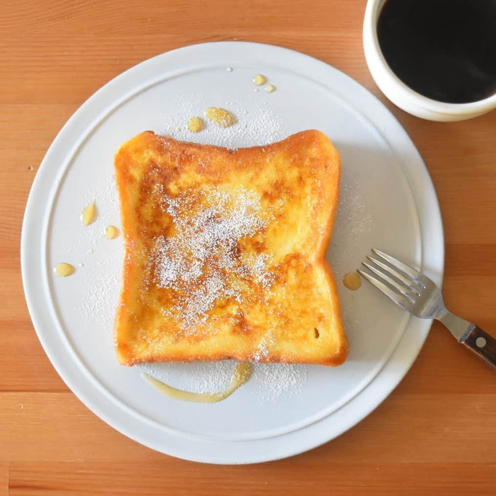 山崎佳のインスタグラム：「Today’s breakfast. フレンチトースト」