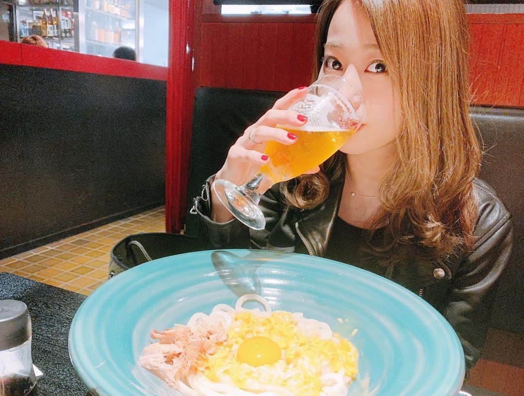 門脇佳奈子さんのインスタグラム写真 - (門脇佳奈子Instagram)「⭐️ #つるとんたん * * ビールが減ってるのはお気になさらず🙄」11月16日 19時44分 - kanakoofficial