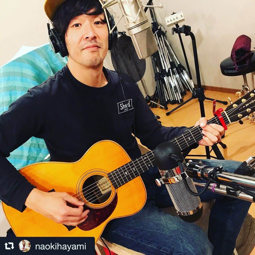 荒井岳史さんのインスタグラム写真 - (荒井岳史Instagram)「弾き語りを録音しました。 詳細後日。  #荒井岳史」11月16日 20時03分 - takeshi_arai