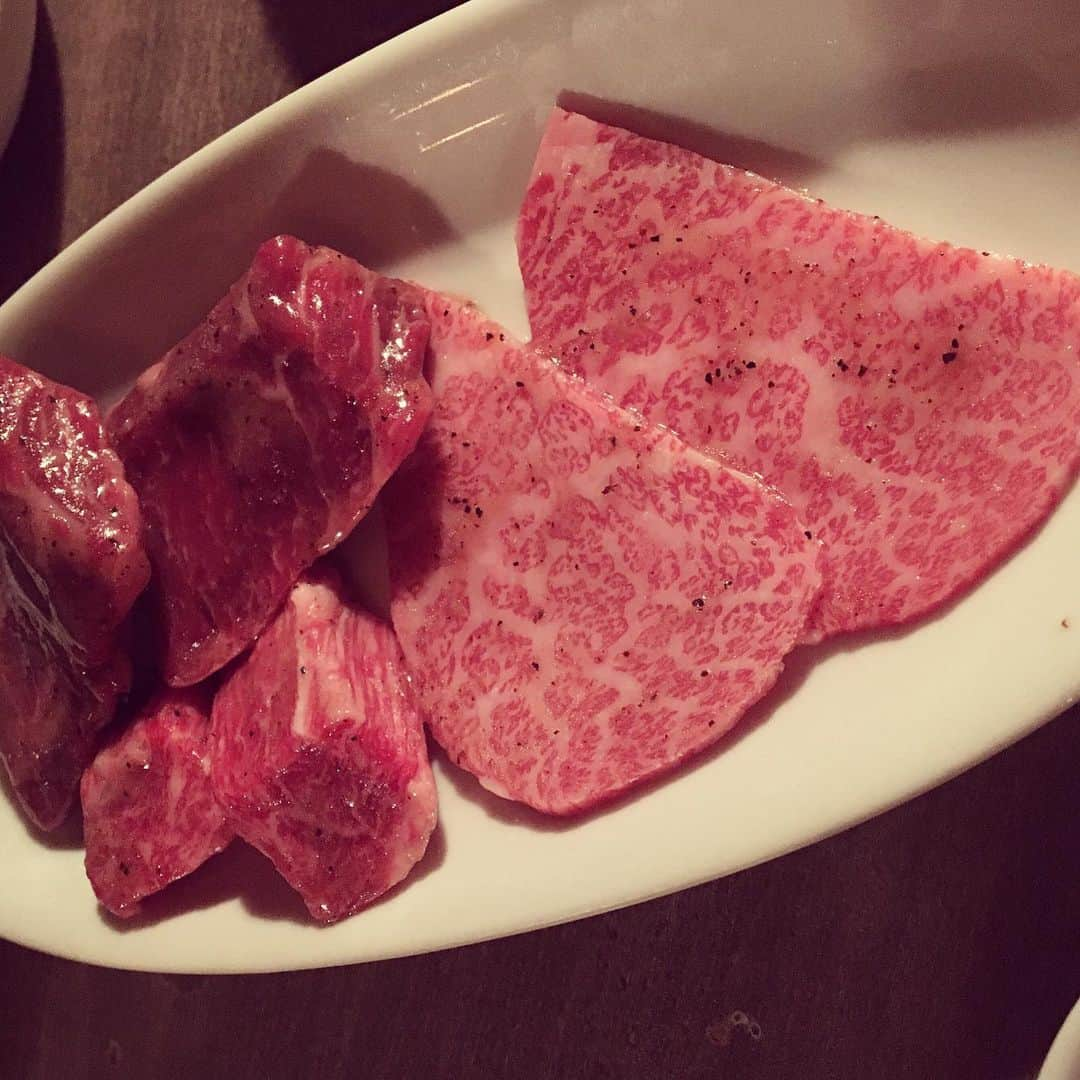 なごむさんのインスタグラム写真 - (なごむInstagram)「※ 先日の肉。  また食べたい。  モー食べたい。」11月16日 20時04分 - matsumotoooooo