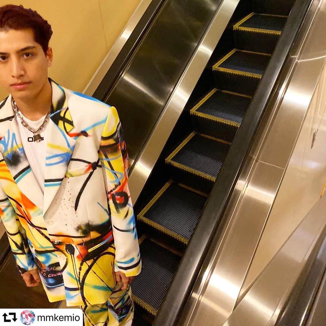 西村哲也のインスタグラム：「FNO OSAKA @mmkemio  Styled by me」