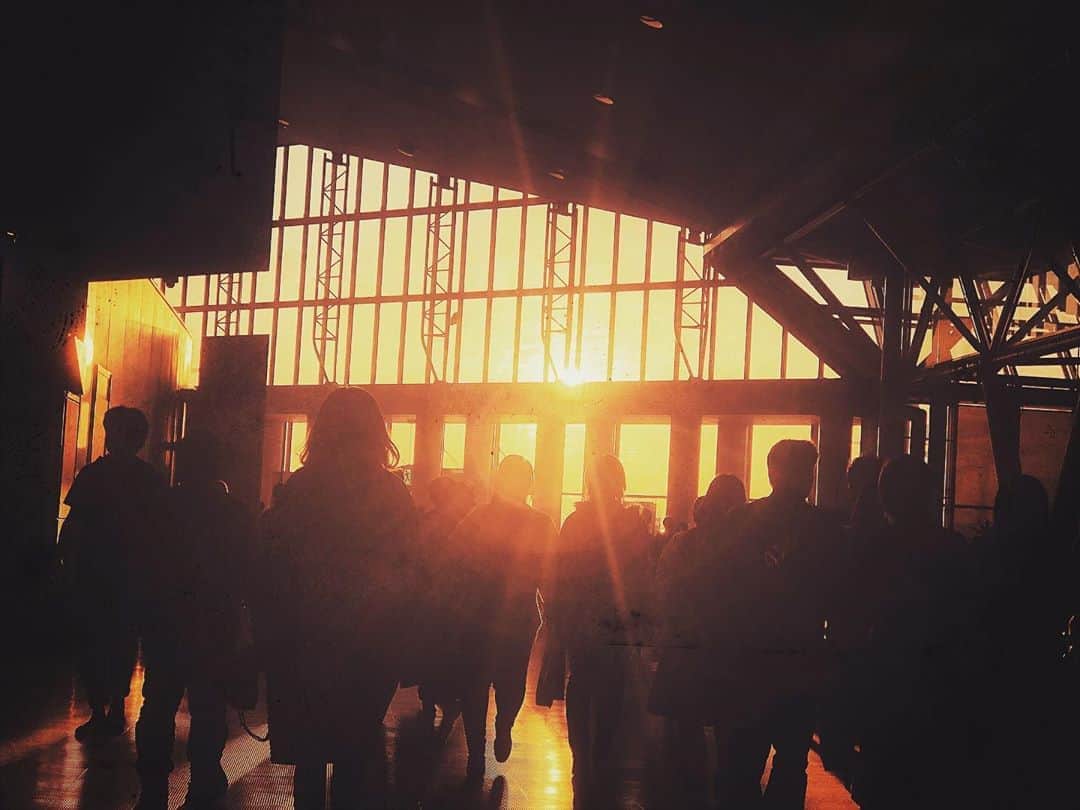 のインスタグラム：「夕映え。 #彩撮り」