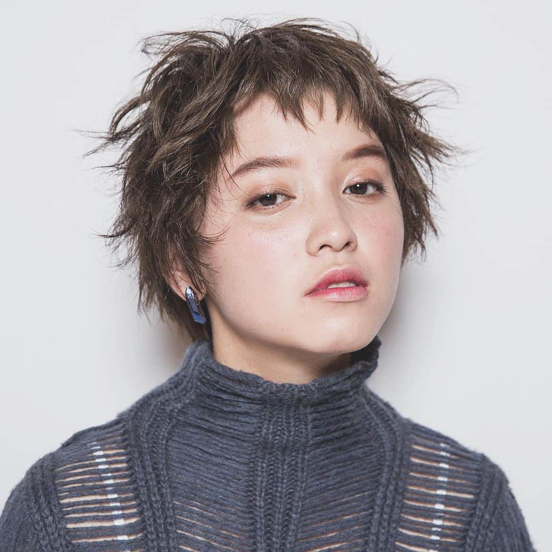 野口和弘のインスタグラム：「くしゃくしゃショート☺︎ . #cieca.noguchi」