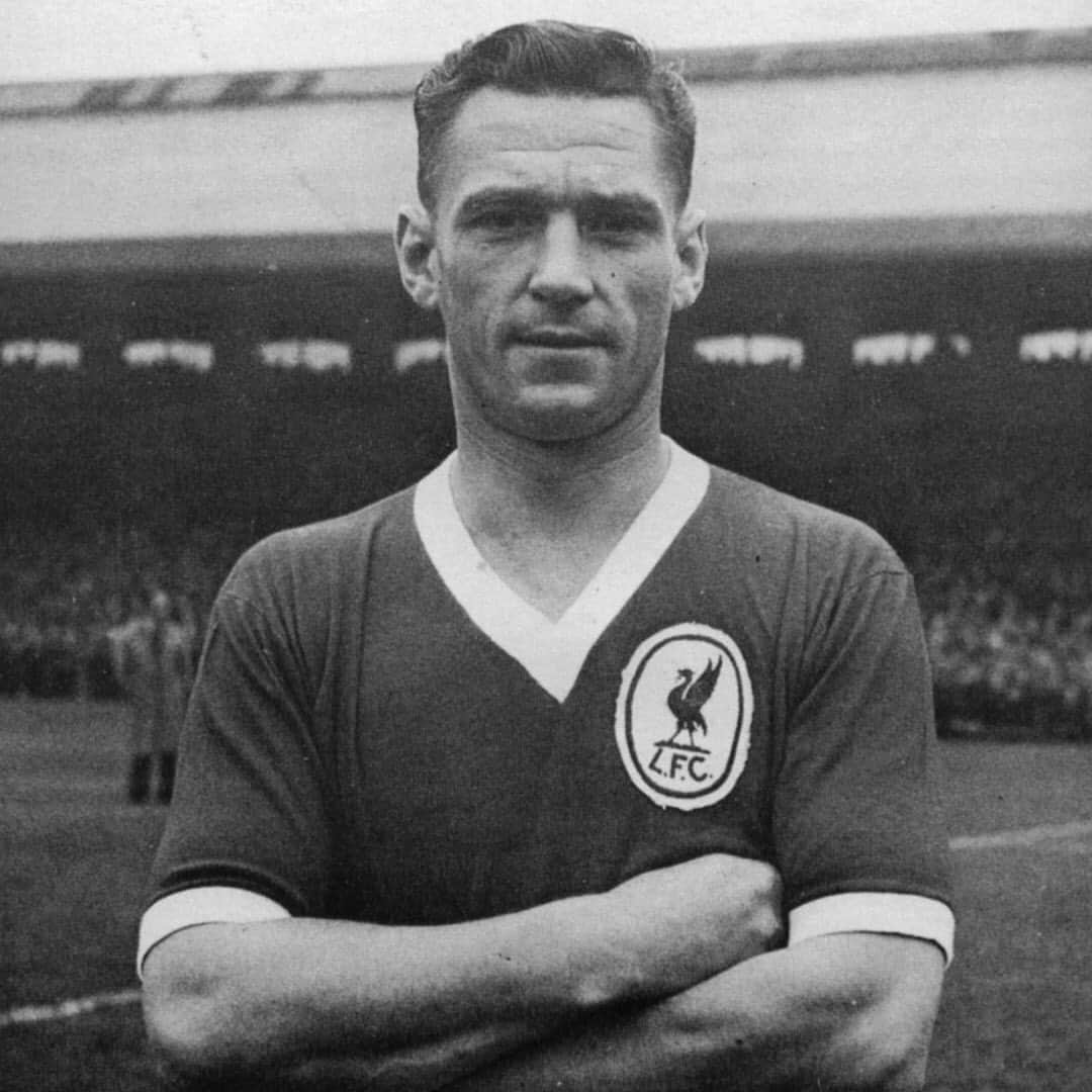 リヴァプールFCさんのインスタグラム写真 - (リヴァプールFCInstagram)「We are deeply saddened by the passing of former captain Johnny Wheeler at the age of 91.  The thoughts of everybody at Liverpool Football Club are with Johnny’s family and friends at this sad time.  RIP Johnny 1928-2019.」11月16日 21時02分 - liverpoolfc