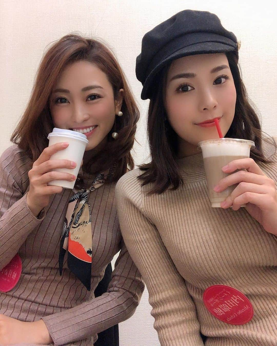 柚月めいさんのインスタグラム写真 - (柚月めいInstagram)「. うっちーとW来店🥺🌈 ひたすらほっこりしたしずっと前向きな気持ちになれた💕 そしてずっと笑ってたw . . . #イメージガール#イベント#京都 #タイトワンピ#オソロ#双子#code#sexy#おしり#sexy#ootd#fashion#pic#photo#グラビア#follw#instagood#japan#style#body #柚月めい」11月16日 21時33分 - meimei.yuzu