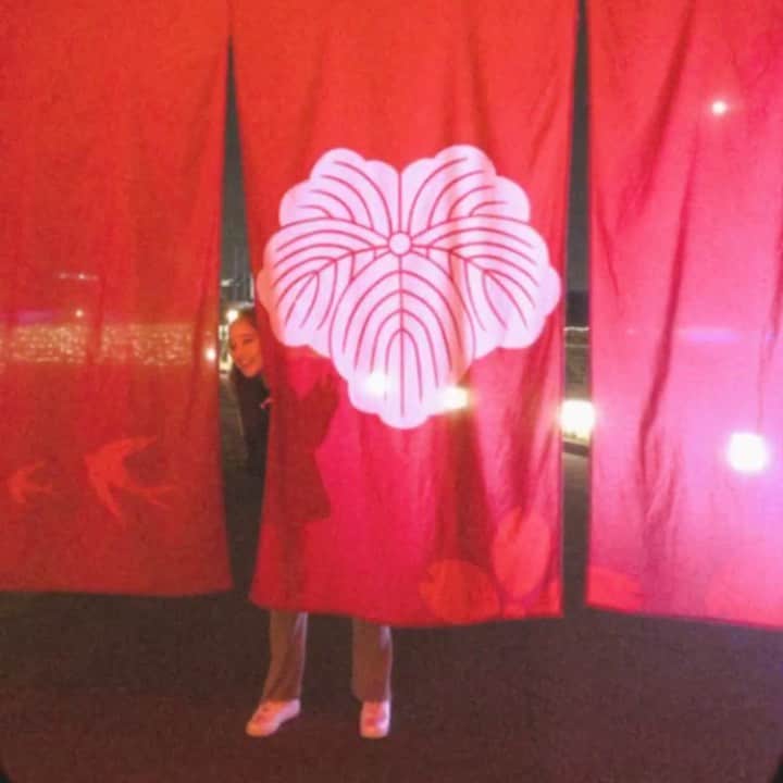 のインスタグラム：「・ ぴょこっ」