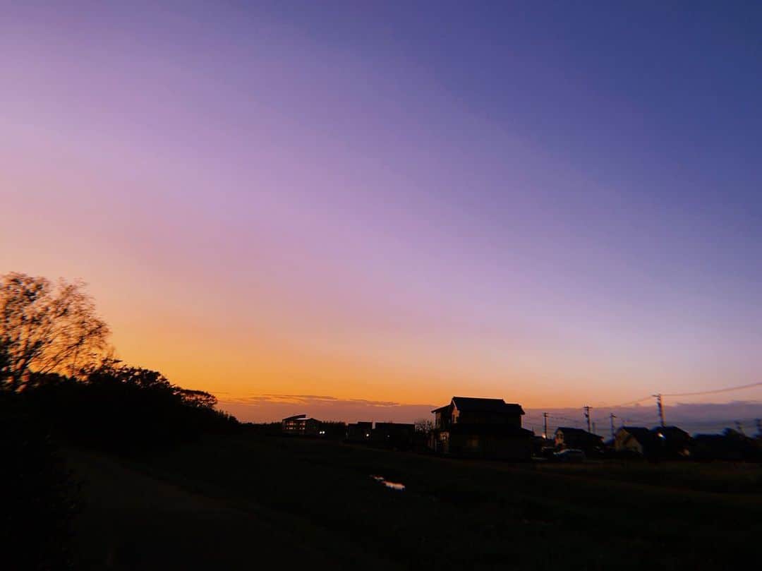 橘井友香のインスタグラム：「今週の空も綺麗でした✨  応援ありがとうございました!! #富山県#ご飯後のココアタイム」