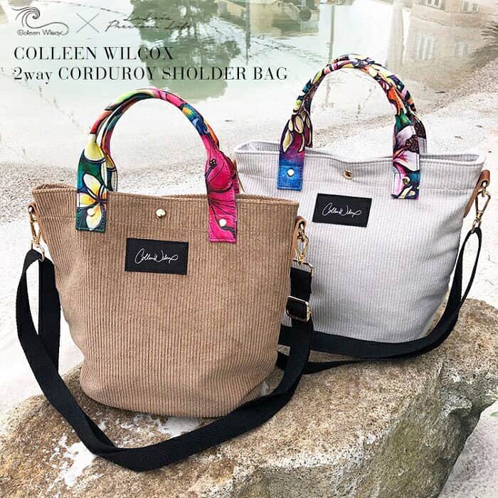 ラレイアのインスタグラム：「🌴 完売していたColleen Wilcoxアートデザインの2wayミニコーデュロイショルダーが再入荷😍🌴 ・ 上品な質感のコーデュロイにアートが映えるお洒落なデザイン🧡 ・ 使いやすいサイズ感もポイントです😊 ・ @laleia_official  @colleenwilcoxgallery_jp  #colleenwilcox#art#hawaii#aloha#surf#beach#laleia#ハワイ#フォトジェニック#インスタ映え#インスタ女子#アロハ#ビーチ#海を感じる雑貨#ラレイア#アート#ビーチガール#サーフスタイル#大人カジュアル#秋#秋コーデ#秋バッグ#楽天#コリーンウィルコックス」