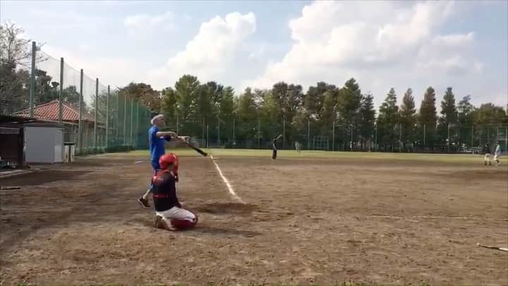 岡下雅典のインスタグラム：「先日草野球でタイムリーヒットを打ちました。 それはそれは綺麗なタイムリーヒットでした。 父さん、母さん。僕はこんなタイムリーヒットが打てるまで大きくなりました。 でも僕はまだまだ成長します。 皆さま。これからも岡下とタイムリーヒットをよろしくお願いします。  #目指せ #甲子園 #僕の夏はまだ終わってない」