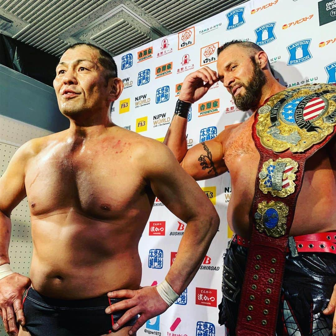 新日本プロレスさんのインスタグラム写真 - (新日本プロレスInstagram)「#WorldTagLeague2019 Day01 ‼︎🦁🦁🏆🏆 #njwtl in #Fujisawa  @njpw1972 #njpwworld #njpw #新日本プロレス #プロレス #藤沢市秩父宮記念体育館」11月16日 23時00分 - njpw1972