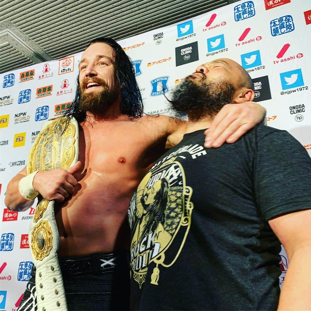 新日本プロレスさんのインスタグラム写真 - (新日本プロレスInstagram)「#WorldTagLeague2019 Day01 ‼︎🦁🦁🏆🏆 #njwtl in #Fujisawa  @njpw1972 #njpwworld #njpw #新日本プロレス #プロレス #藤沢市秩父宮記念体育館」11月16日 23時00分 - njpw1972