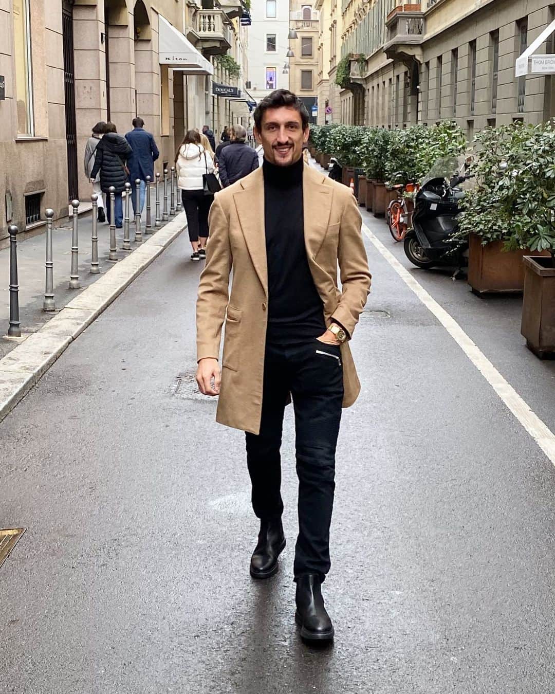 ステファン・サヴィッチのインスタグラム：「Buongiorno 🇮🇹」