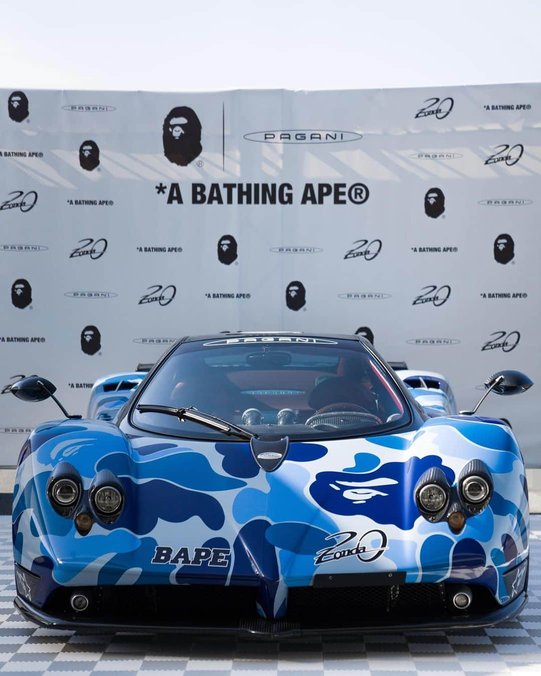 ア ベイシング エイプさんのインスタグラム写真 - (ア ベイシング エイプInstagram)「BAPE®︎ x @paganiautomobili launch event took place in-store and also at SUZUKA Sound of Engine 2019 with the special appearance of Mr. Horacio Pagani, the founder of Pagani automobile. In celebration of the 20th anniversary of Zonda, the vehicle was specially dressed in BAPE®︎ signature ABC CAMO to highlight the collaboration. #BapePagani」11月16日 23時42分 - bape_japan