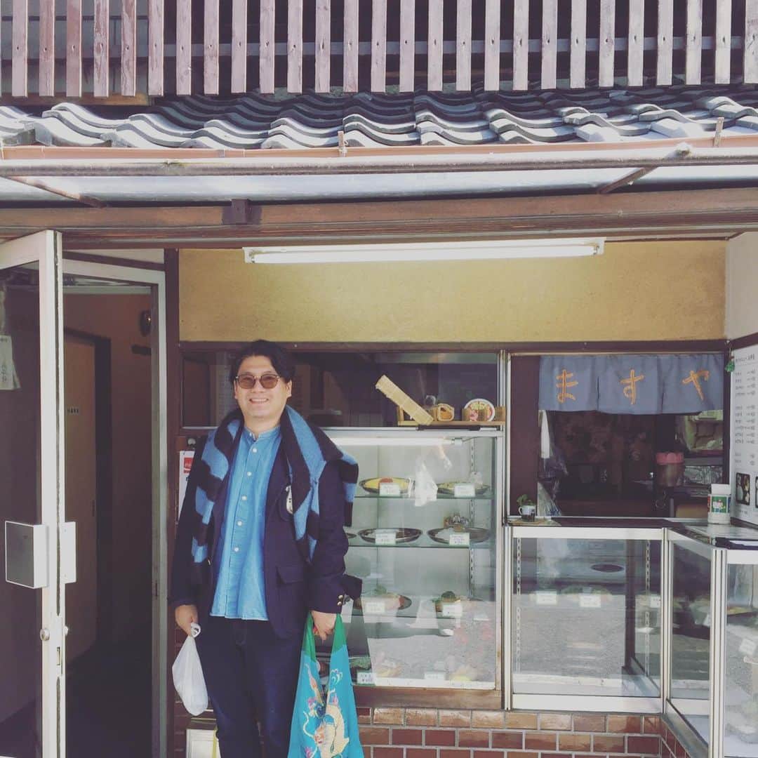 丸山敬太さんのインスタグラム写真 - (丸山敬太Instagram)「最高のオムライス 丁寧ででも本当に普通で美味しい  近所にあったら毎日通いたい店 このクオリティでワンコイン  京都にはこんな店が当たり前のようにあるのがやっぱりすごいなぁ」11月16日 23時48分 - keitamaruyama