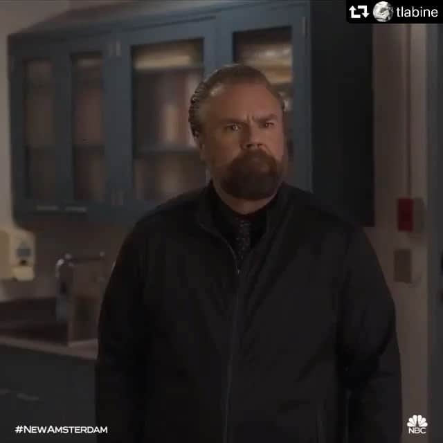 マイケル・ドイルのインスタグラム：「Uh oh. Although truthfully I could look at @tlabine all day. . #repost @tlabine ・・・ Iggy done messed up. What do you guys think is gonna Happen next for #Igmar  @nbcnewamsterdam #newamsterdam #damfam #season2 @themikedoyle」