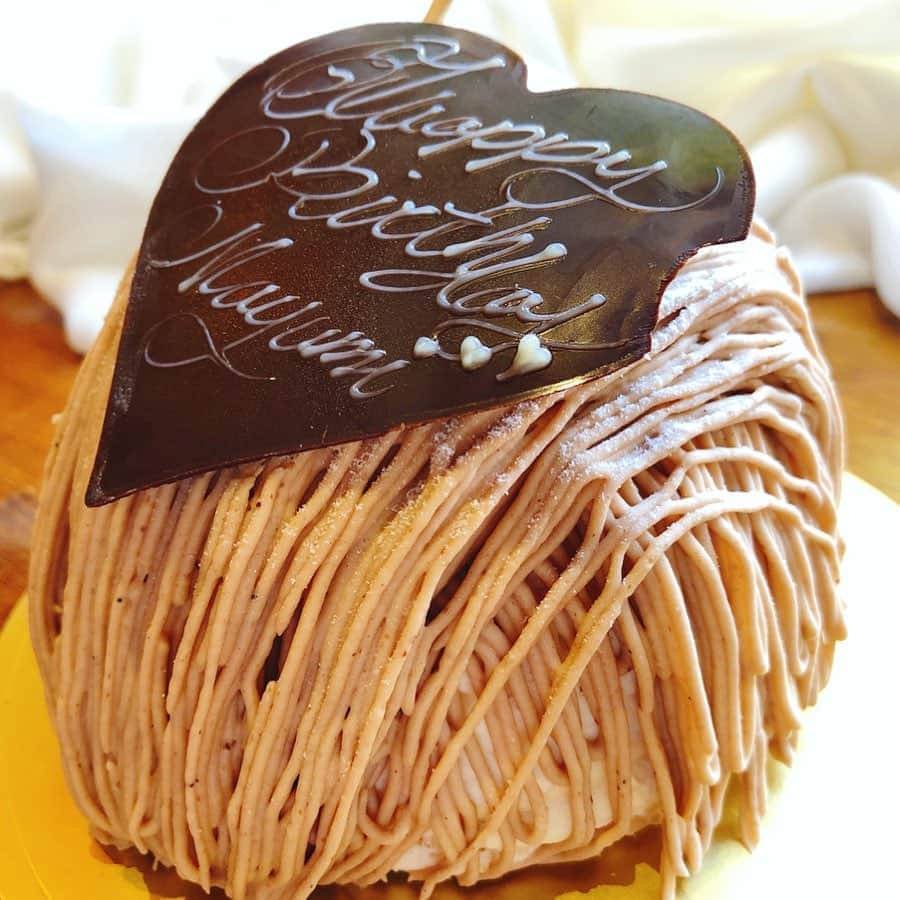 里井真由美のグルメインスタ