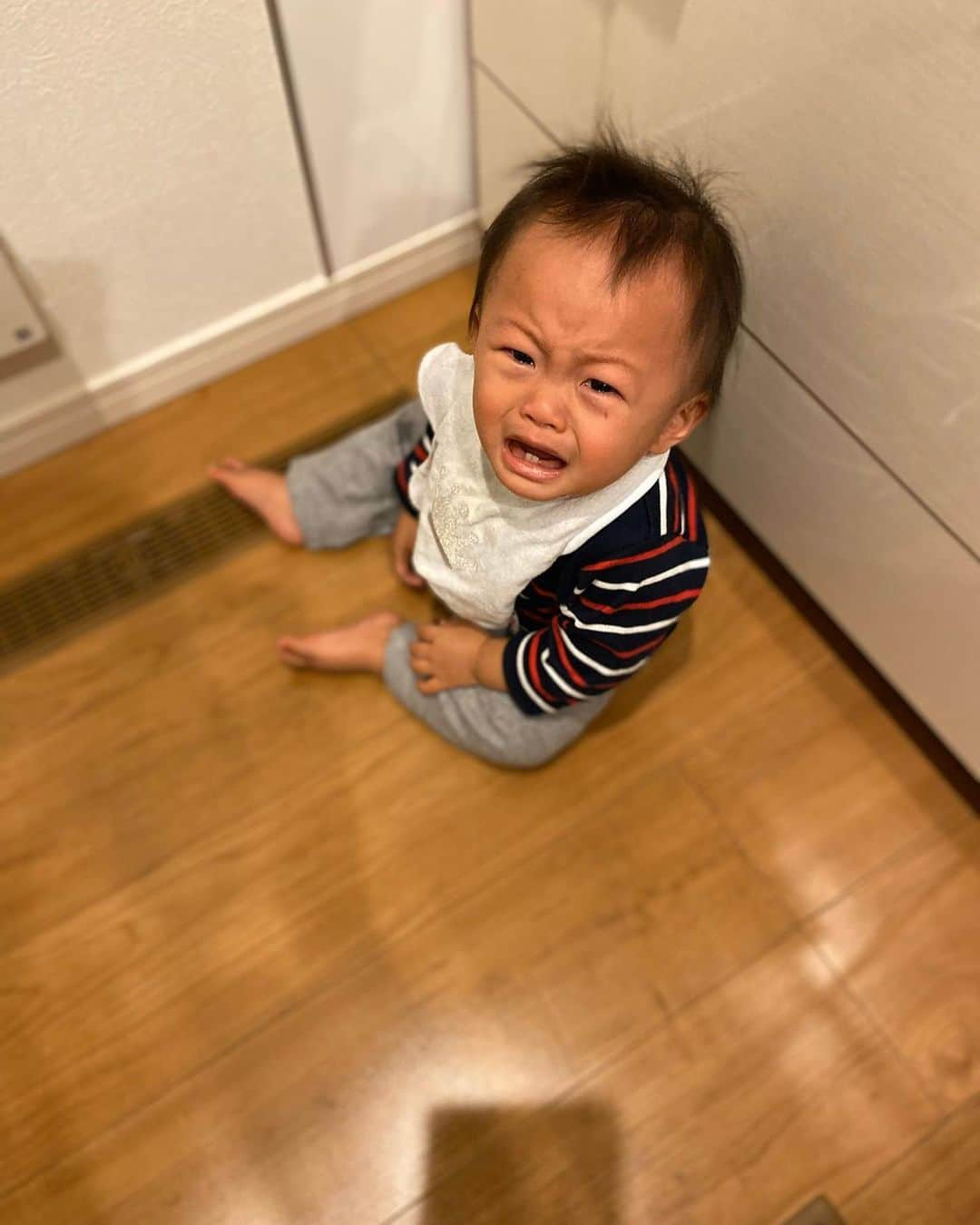 村主章枝さんのインスタグラム写真 - (村主章枝Instagram)「Kosei did bad things and made Chika upset. Good thing is he understand that was not good thing. #nephew」11月17日 6時31分 - fumie.suguri