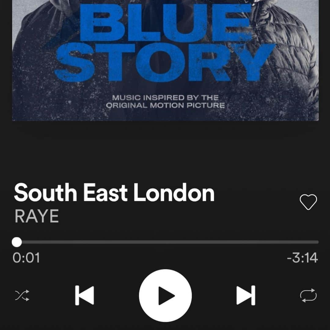 サラ・ハドソンさんのインスタグラム写真 - (サラ・ハドソンInstagram)「Ugh i love this hot ass song i co-wrote with my babygirl @raye and that’s on the Blue Story soundtrack! Link in my bio to listen hunny! 💕」11月17日 6時44分 - sarahhudsonxx