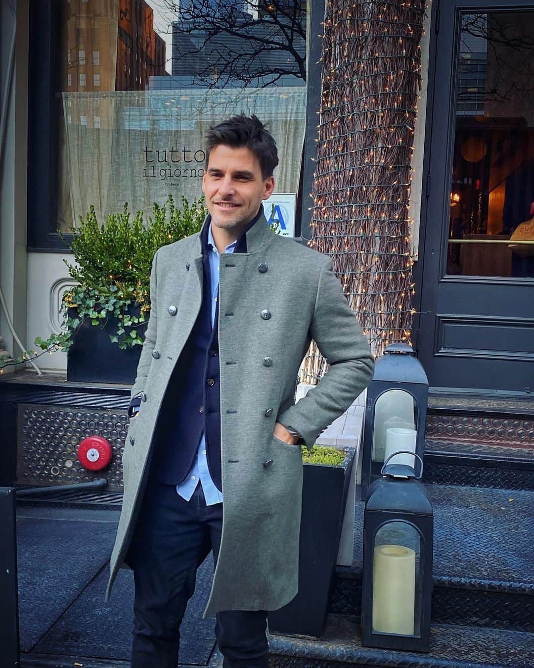 ヨハネス・ヒューブルさんのインスタグラム写真 - (ヨハネス・ヒューブルInstagram)「Saturday French brunch at my local Italian went into overtime 🍸 #weekendmode」11月17日 7時08分 - johanneshuebl