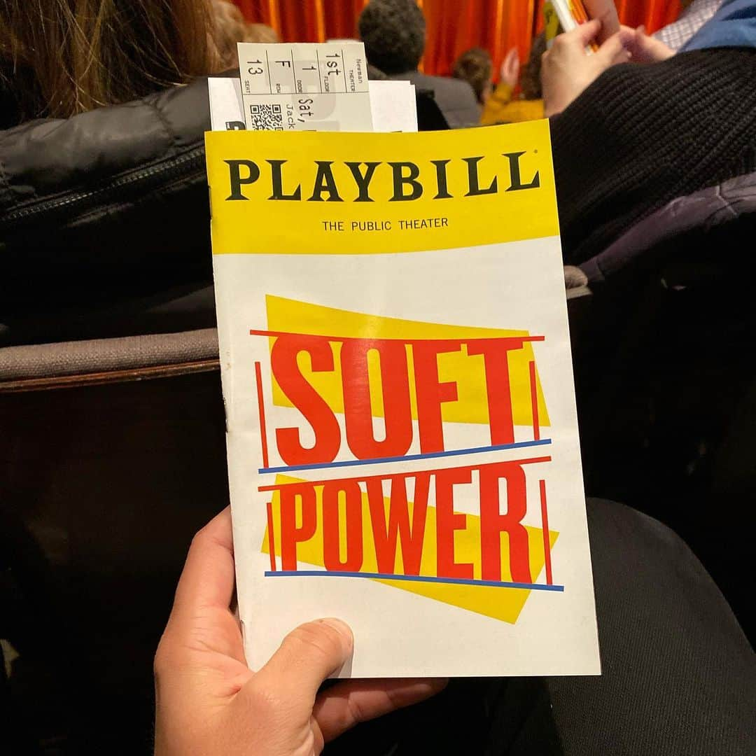 ジャック・ファライーさんのインスタグラム写真 - (ジャック・ファライーInstagram)「Got to see @conradricamora and the wonderful cast of Soft Power at @publictheaterny today. This show gets better every time i see it. I can’t wait to see where it goes. Congrats to everyone involved. If you have the opportunity to see this at some point, go for it.」11月17日 7時22分 - jackfalahee