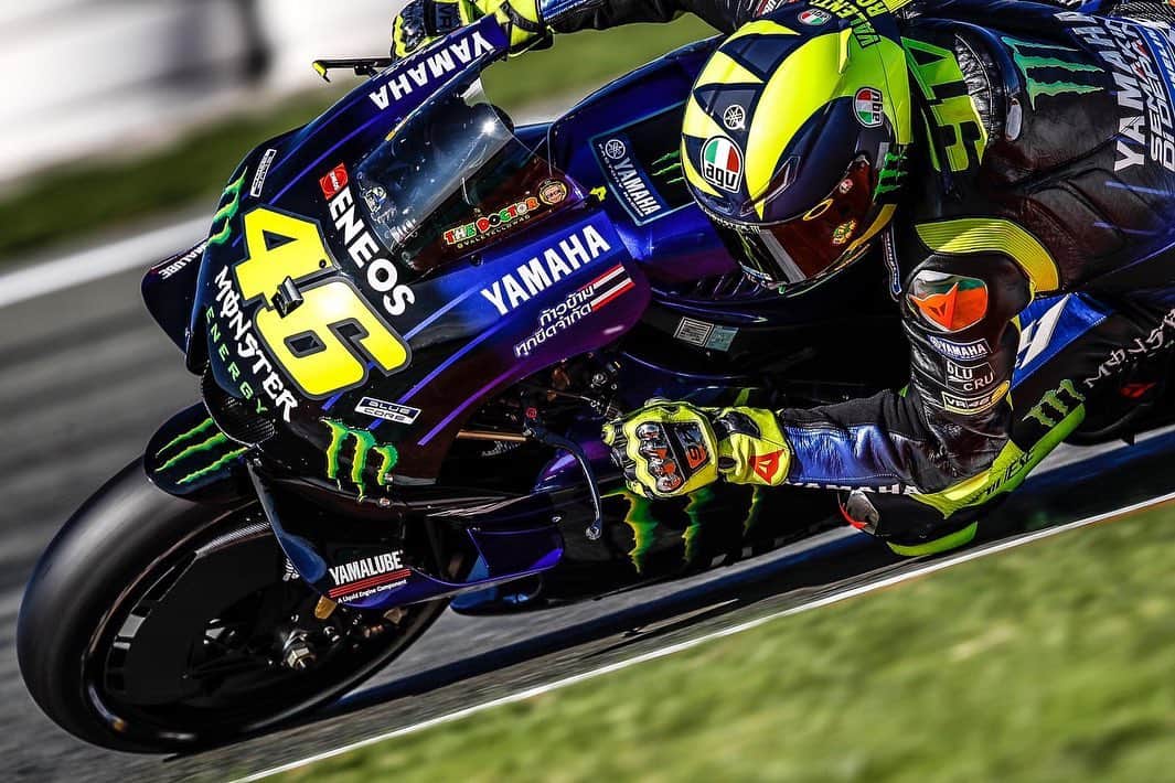 バレンティーノ・ロッシのインスタグラム：「Circuit Ricardo Tormo,Valencia  Saturday,official practice 📸 @gigisoldano @jesusrobledo」