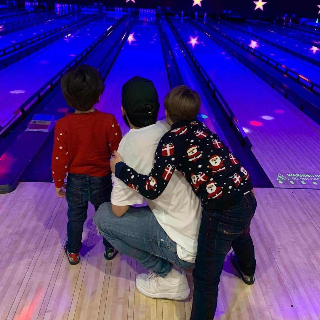 ホタのインスタグラム：「Bowling with Friends&Family 🎳」