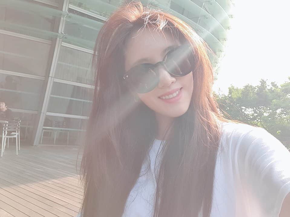 のインスタグラム：「⠀ 「EUN JUNG BIRTHDAY DINNER CRUISING EVENT 2019 ～ SPECIAL NIGHT ～」のチケット一般販売が11月16日（土）より開始します！ ⠀ 12月12日はウンジョンの誕生日！ウンジョンにとって特別な日、皆さん一緒にお祝いしませんか？お待ちしております！！ ⠀ ⠀ ⠀ ■受付開始：2019年11月16日（土）10:00～12月4日（水） ⠀ ＊受付終了時間はプレイガイドによって異なります。必ずご確認お願いいたします。 ⠀ ＊お申し込み方法、および注意事項に関しましては、各プレイガイドお申し込みページにてご確認ください。 ⠀ ＊本イベントは会場の都合上、当日券販売はございません。イベントに参加を希望される方は、12月4日（水）までにチケットをお買い求めください。 ⠀ ⠀ ⠀ ＜公演概要＞ ⠀ [公演タイトル] 「EUN JUNG BIRTHDAY DINNER CRUISING EVENT 2019 ～ SPECIAL NIGHT ～」 ⠀ [公演日] 2019年12月12日（木） ⠀ [受付開始/出航] 18:10/19:10 ＊18:40までの受付完了をお願い致します。 ⠀ [会場] 東京ベイクルーズ「シンフォニーモデルナ号」 ⠀ [前売り] ￥35,000（税込）＊料金にはイベント、お食事代金、サービス料が含まれます。 ⠀ 全席指定/小学生未満入場不可 ⠀ ⠀ ⠀ [プレイガイド] ⠀ ■イープラス ⠀ ■ローソンチケット ⠀ ■チケットぴあ ⠀ ■楽天チケット（国内） ⠀ ■楽天チケット（海外）　←This is the ticket booking website for non-Japan residents. ⠀ ■ダイヤモンドチケット ‪#ウンジョン #은정 #EunJung‬」