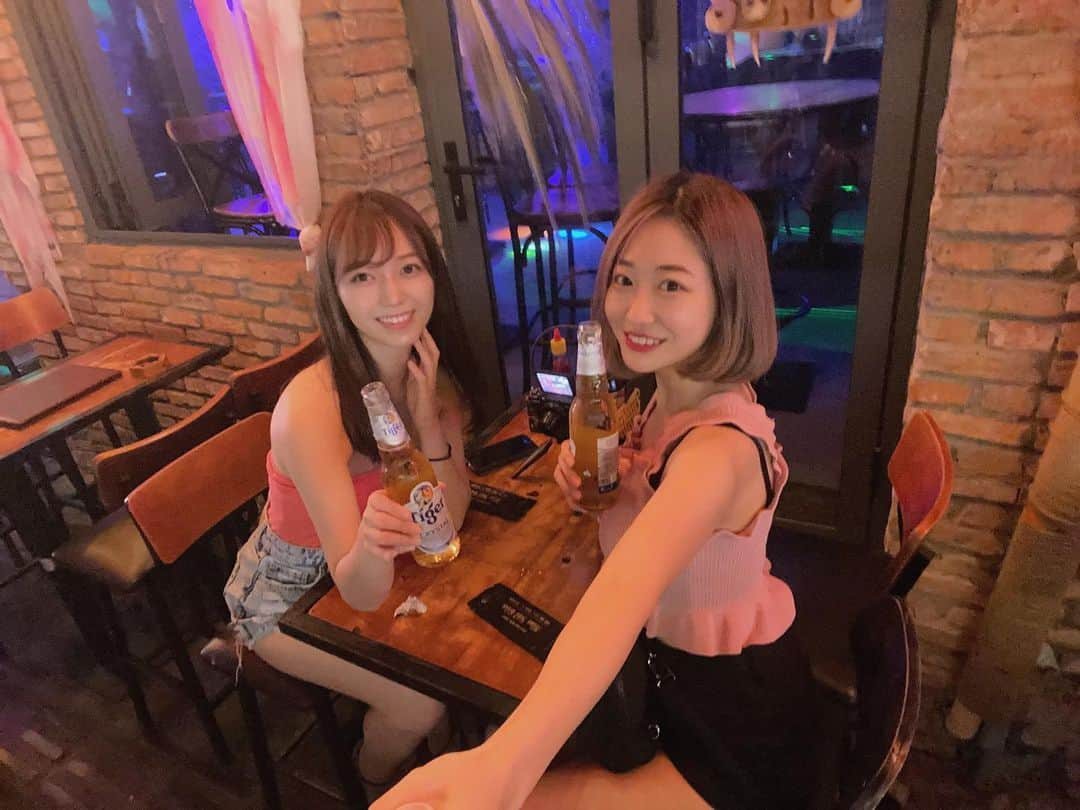 吉田ももみのインスタグラム：「.﻿ ２日間で合計3杯しかお酒飲んでないけど﻿ マッサージは合計５時間くらいした😂﻿ ﻿ ﻿ #ももみなみ﻿ #momomi_trip2019﻿ ﻿ #ベトナム旅行 #ホーチミン #ホーチミン旅行 #海外旅行 #旅行 #タンディン教会 #女子旅 #旅行大好き #タビジョ #双子コーデ #ベトナム #vietnam #hochiminh #instavietnam #vietnamtrip #vietnamtravel #traveladdict #travellover #vietnam🇻🇳」