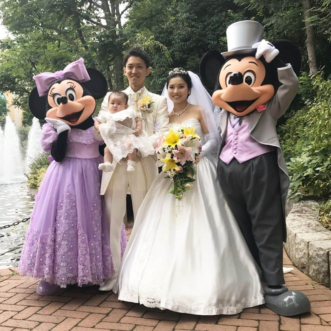 北川珠望さんのインスタグラム写真 - (北川珠望Instagram)「. . . Happy Wedding♡ 2ヶ月近く前になるけど 弟の結婚式の写真‼︎ . . #結婚式 #wedding  #アンバサダーホテル #アンバサダーホテル結婚式 #micke#minnie . .」11月17日 10時17分 - tamami1224