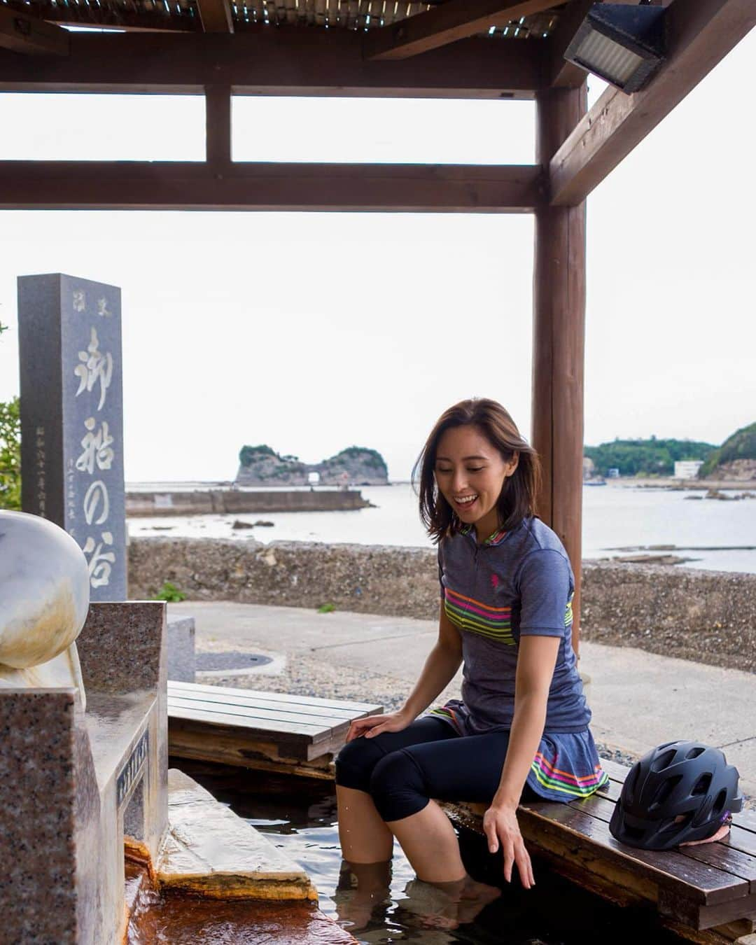 東美樹さんのインスタグラム写真 - (東美樹Instagram)「『日経ヘルスHanako10月号』 和歌山のサイクリング旅でモデルをさせていただきました🚴🏽‍♀️ 海も山も自然が綺麗でご飯も美味しく、地元の方々もとってもフレンドリーな和歌山県、最高でした💘 撮影スタッフの皆様&和歌山県観光連盟の皆様、 楽しい時間をありがとうございました✨ 自転車で色んな所行きたいなあ😚 サイクリング最高🙌🏽🌟🚲 同じ場所にとどまる事ができない魚座の私。 ずっとこうして旅を続けていきたいなあ😊 #もう11月だけど載せちゃう笑 (ネットでは購入可!) Shooting in Wakayama was so much fun! Nature was beautiful, food was amazing and people were so friendly! What more can I ask? Thumbs up to my camera crew and thank you so much to the Wakayama staff for welcoming us kindly🥰 . #wakayama #traveljapan #cyclinggirl #model #shooting #Japan  #日経ヘルス10月号 #日経ヘルス　#モデル #サイクリング #自転車のある生活 #タビジョ #女子旅 #和歌山旅行」11月17日 21時04分 - mikko.36___