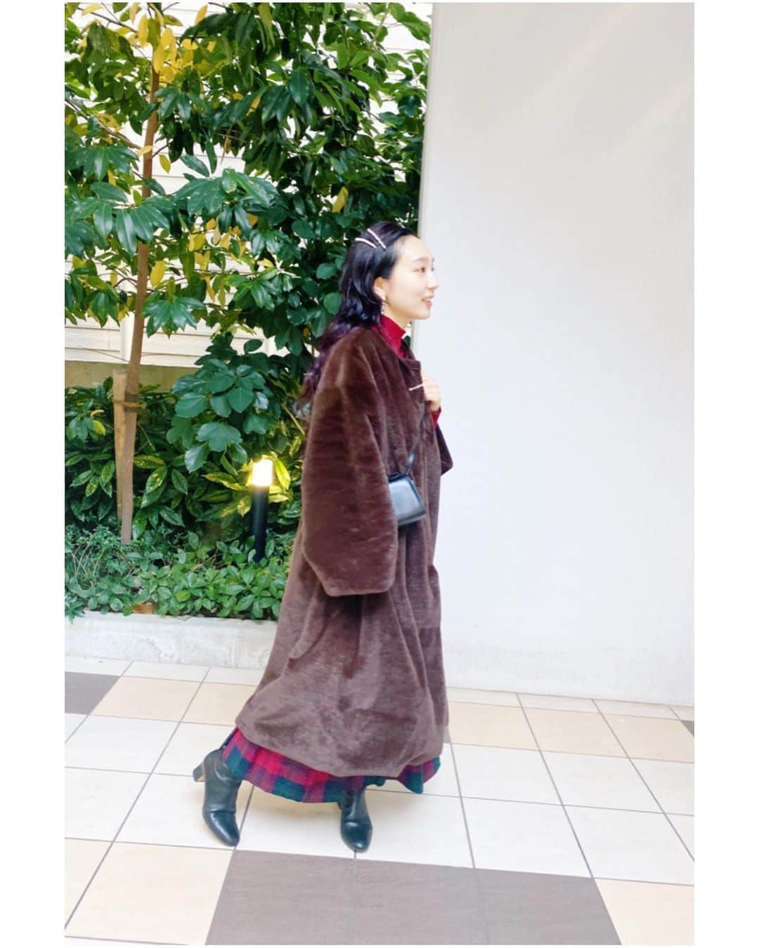 末次尚子さんのインスタグラム写真 - (末次尚子Instagram)「@marte_vintage のコートと いろんなハイネックを合わせてみた❤︎ 急に寒くなったから大活躍🥳 #switchnao #marte_vintage #naoふく」11月17日 21時07分 - nao_0120