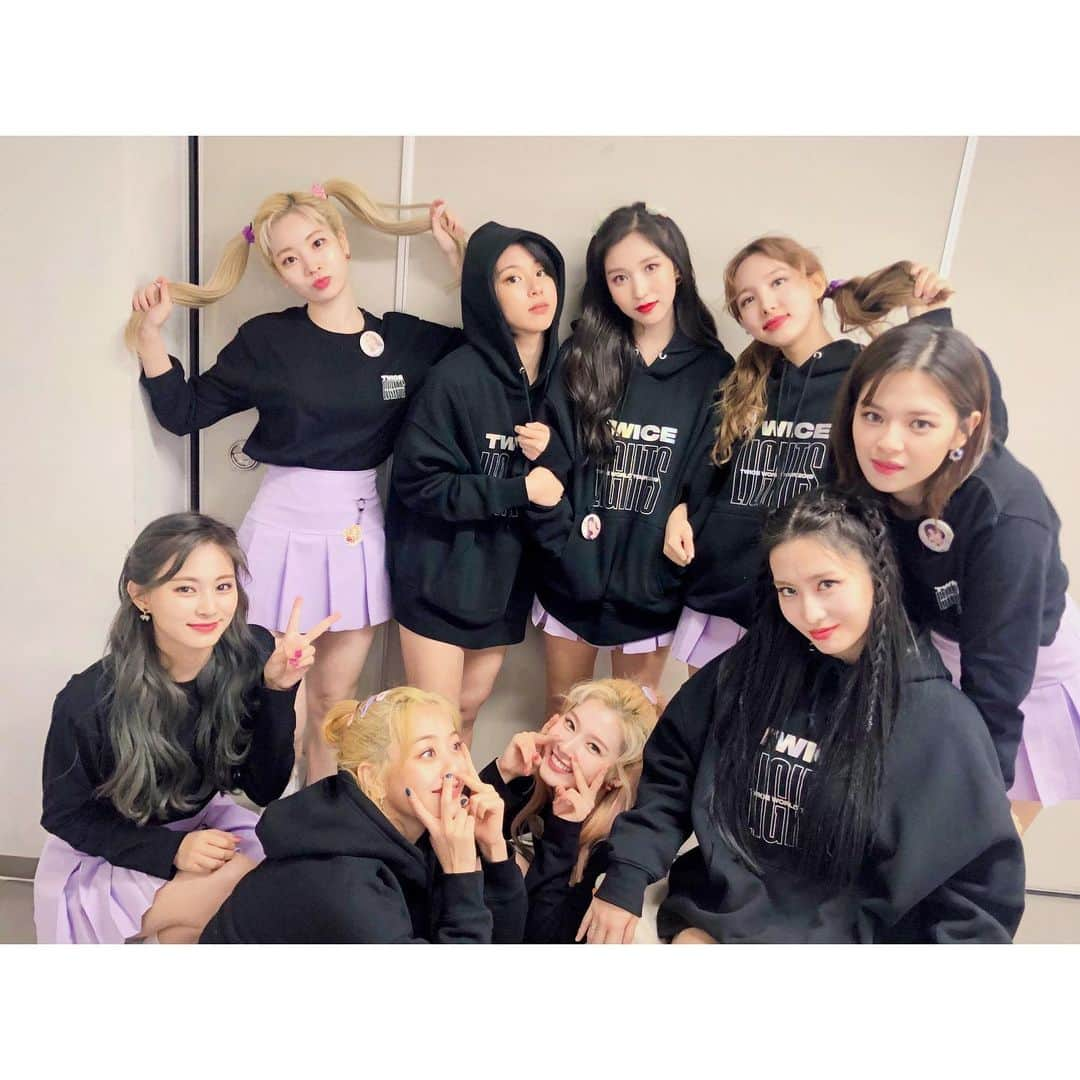 TWICE JAPANさんのインスタグラム写真 - (TWICE JAPANInstagram)「‪TWICE WORLD TOUR 2019 ‘TWICELIGHTS’ IN JAPAN@宮城2日目！熱い声援に感謝感激です。ありがとうございます！今日のエネルギーでONCEも明日からも頑張れますね！いい思い出で胸いっぱいです！次は名古屋でお会いしましょう💖‬ ‪ #TWICE #TWICEWORLDTOUR2019 #TWICELIGHTS‬」11月17日 21時09分 - jypetwice_japan