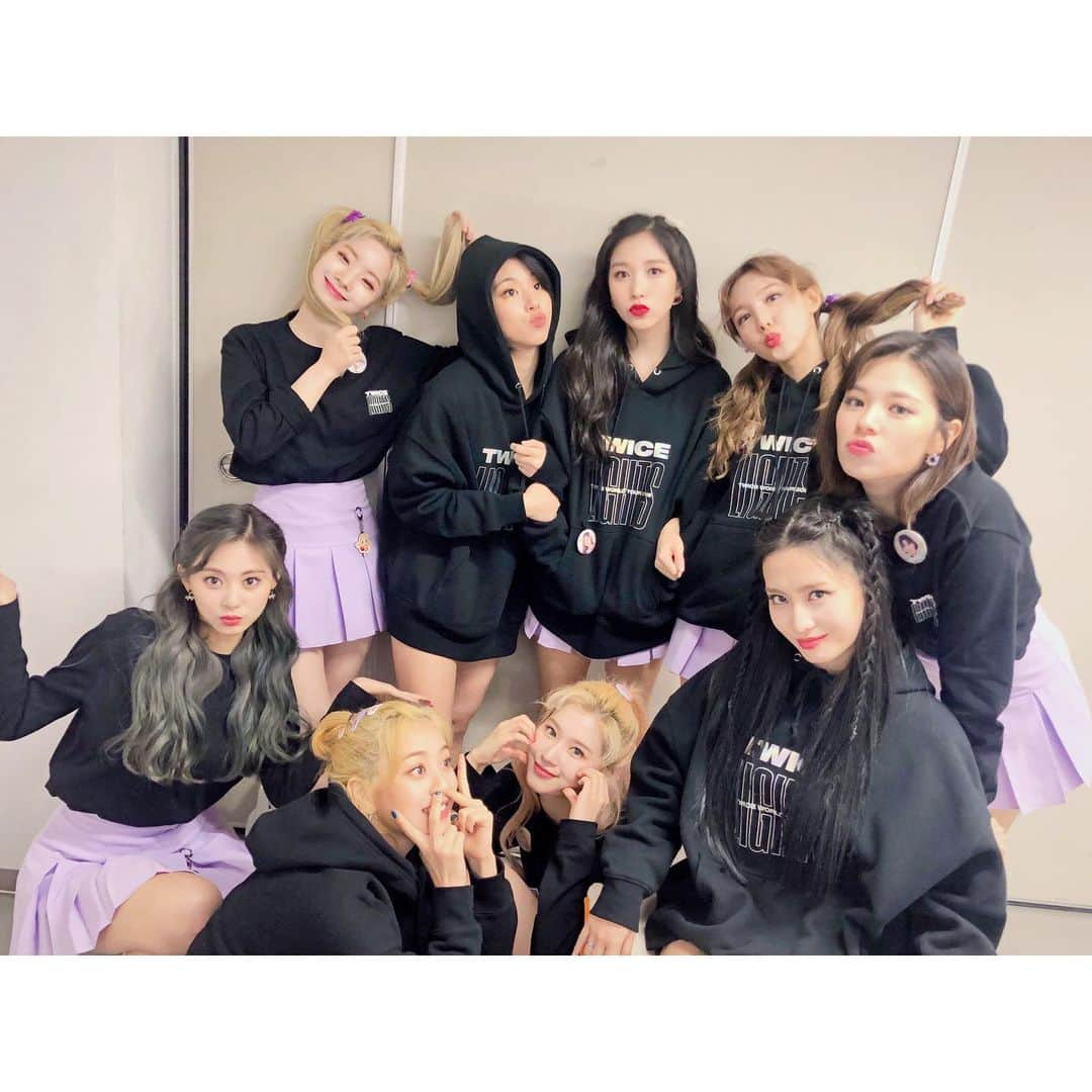 TWICE JAPANさんのインスタグラム写真 - (TWICE JAPANInstagram)「‪TWICE WORLD TOUR 2019 ‘TWICELIGHTS’ IN JAPAN@宮城2日目！熱い声援に感謝感激です。ありがとうございます！今日のエネルギーでONCEも明日からも頑張れますね！いい思い出で胸いっぱいです！次は名古屋でお会いしましょう💖‬ ‪ #TWICE #TWICEWORLDTOUR2019 #TWICELIGHTS‬」11月17日 21時09分 - jypetwice_japan