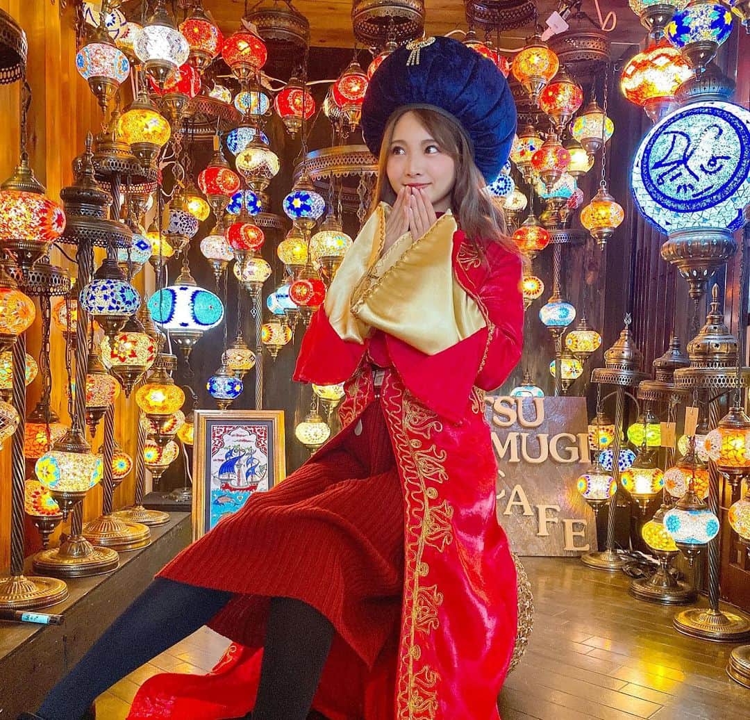 本谷紗己のグルメインスタ