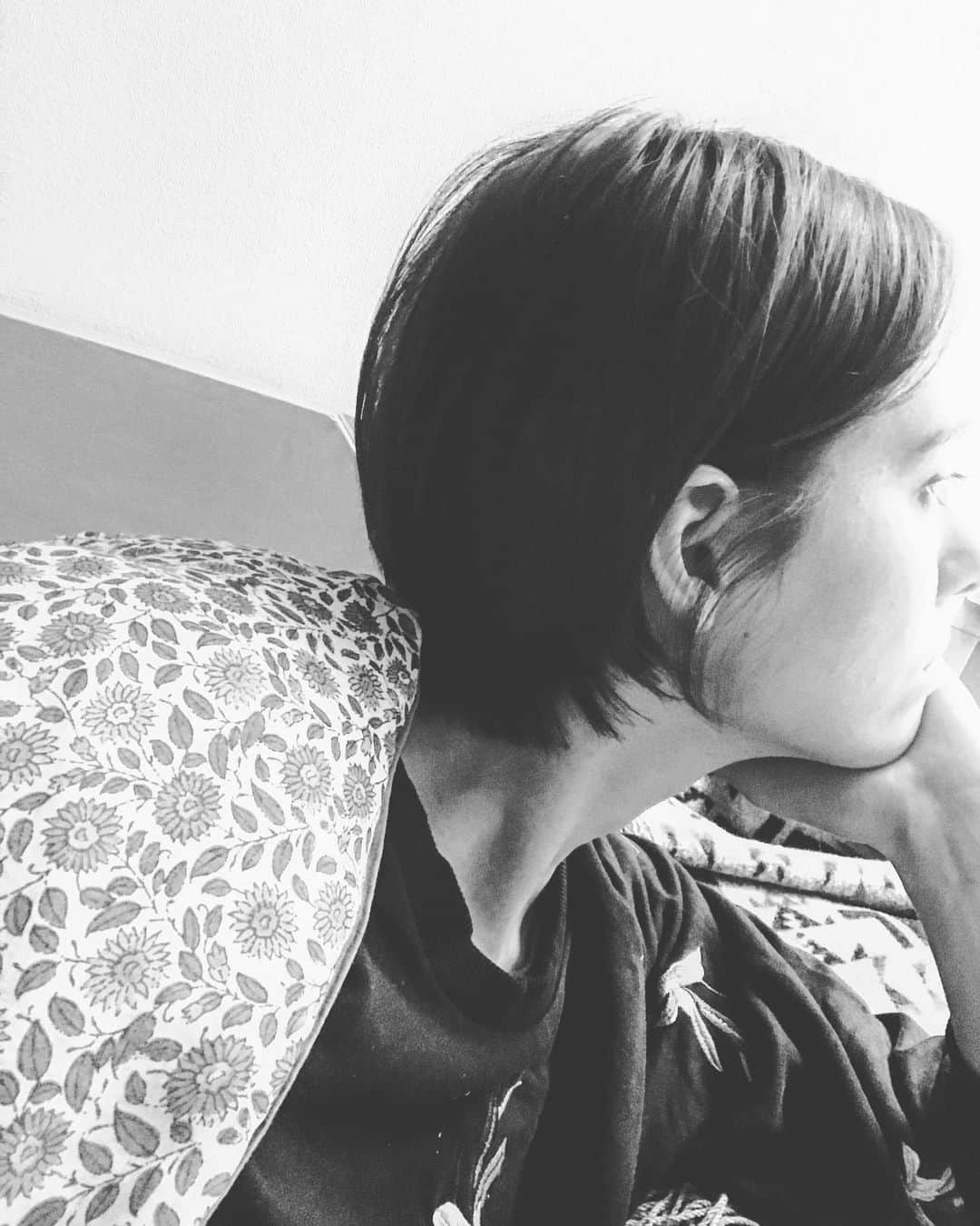 のインスタグラム：「Hair cut #alloff」