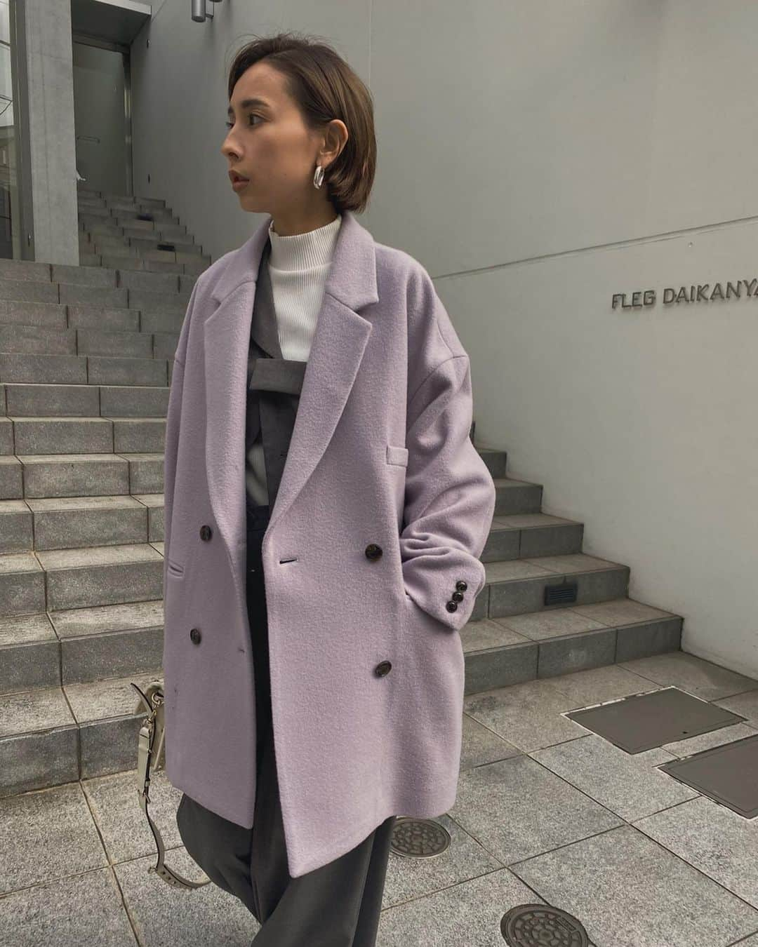 黒石奈央子さんのインスタグラム写真 - (黒石奈央子Instagram)「あめりふく。 . . . .  UNDRESSED BIG JK DADDY COAT ¥30500+tax 11/19 UNDRESSED REMAKE LIKE TAILORED TOP ¥19400+tax 11/19 UNDRESSED STRAP WIDE PT ¥16600+tax 11/19 . . ダディーの大本命のパープル。やっぱ他にないこのカラーはマストかな。 .  @ameri_shinjuku @amerivintage @ameri_daikanyama @ameri.shinsaibashi #ameri#amerivintage #fashion #vintagefashion #coordinate#ootd#outfit#osanposnap #705_outfit #大人ファッション #大人コーディネート #大人スタイル #modestyle #modefashion#modecasual」11月17日 22時12分 - blackstone705