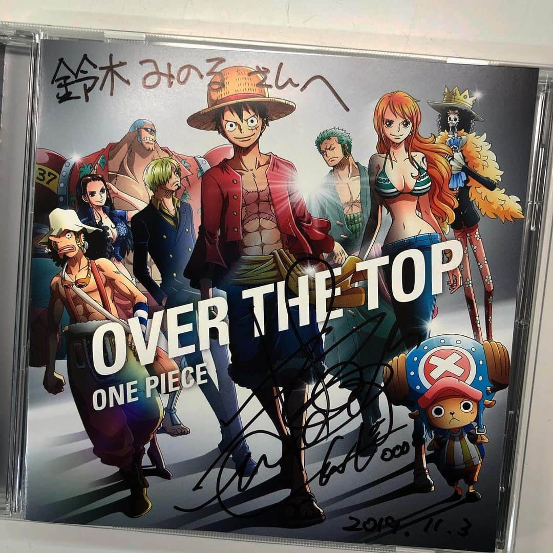 鈴木みのるさんのインスタグラム写真 - (鈴木みのるInstagram)「OVER THE TOP  #きただにひろし #onepiece  スタッフ経由でもらったワンピース主題歌CD。これ元気出るよなっ！だに〜！サンキュー！」11月17日 22時27分 - suzuki.d.minoru