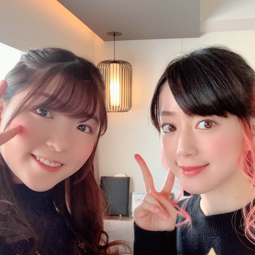 のインスタグラム：「「Galaxy×ガルパ」スペシャルステージ」ありがとうございました🌹  日菜役の亜李ちゃんと初ステージでした！！氷川姉妹の話がたくさんできて嬉しかったな〜来月のクリスマスイベントも楽しみ！」