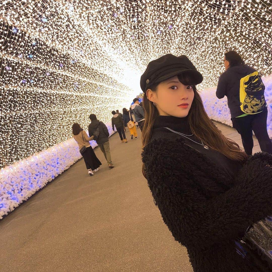 木本花音のインスタグラム：「#なばなの里 #なばな #なばなの里イルミネーション #長島 #ナガシマ」