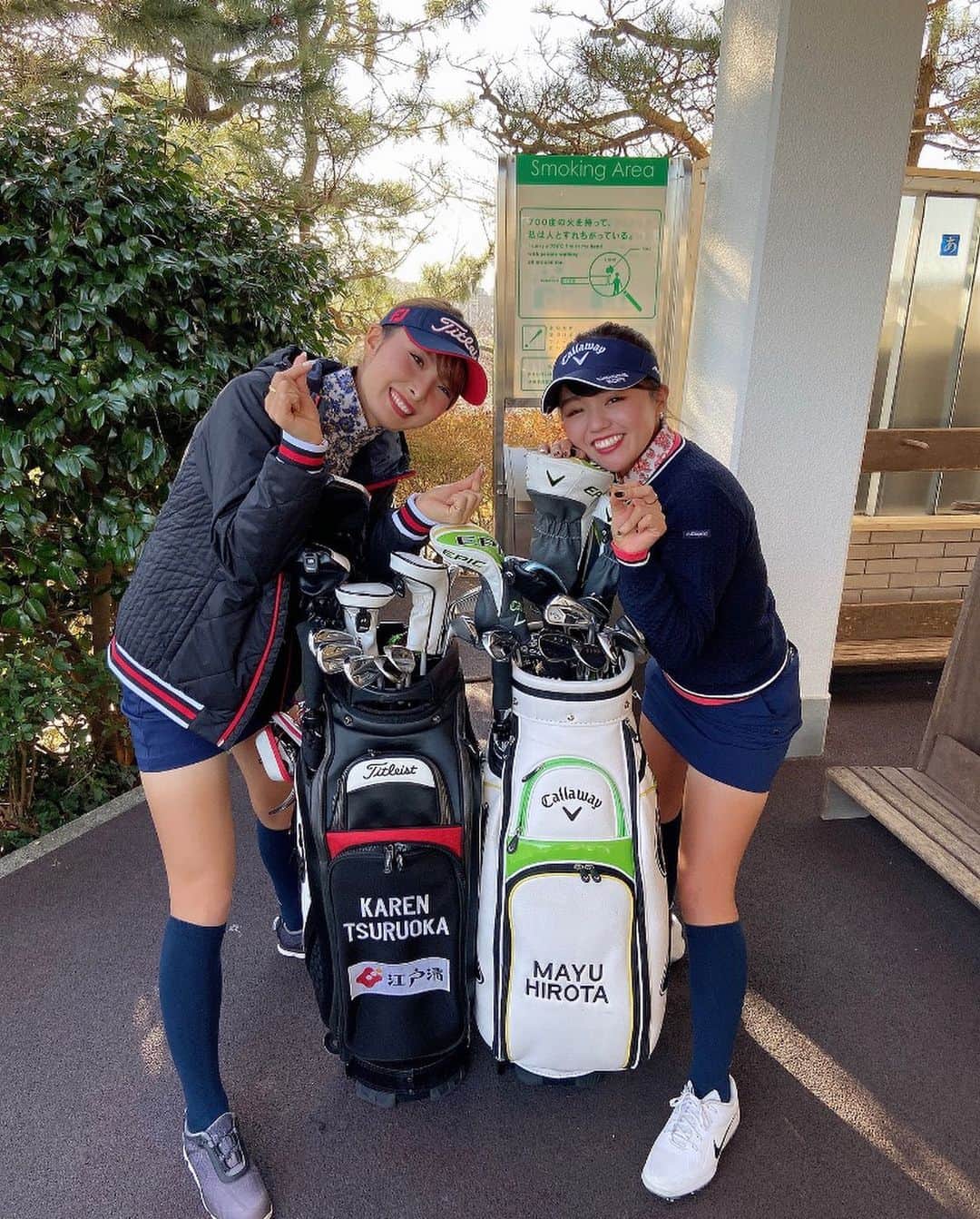 鶴岡果恋のインスタグラム：「. 真優と一日中共に練習🏌🏼‍♀️ 練習でも本気で競い合う感じ たまらなくいい〜！！ 今日も勿論ペアルック😹♡ いい刺激を有難う お互い頑張ろう！！ #ゴルフ #kappa #kappagolf 真優のキャディーバックは一体なにが入ってるのだ それにしても膨らみ過ぎだ」