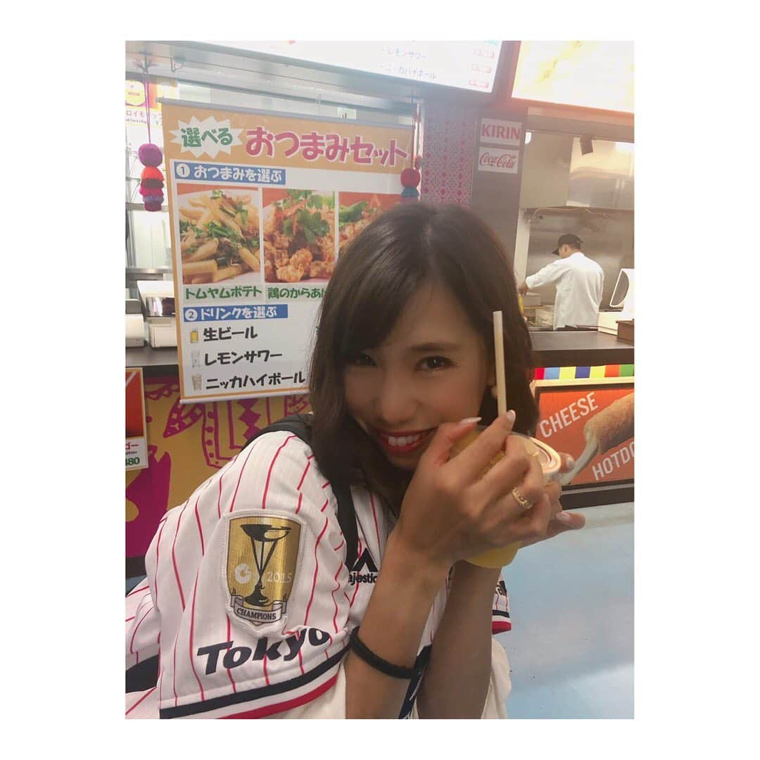 下門美春さんのインスタグラム写真 - (下門美春Instagram)「侍japan⚾️決勝だぁ！ 実は昨日行ってた😂笑 頑張れー！！！ 他のチームの応援歌で騒げて 周りみんな味方で 楽しすぎた せいやーせいやー！言った笑 #野球 #東京ドーム #侍japan #プレミア12」11月17日 18時45分 - 38shimo