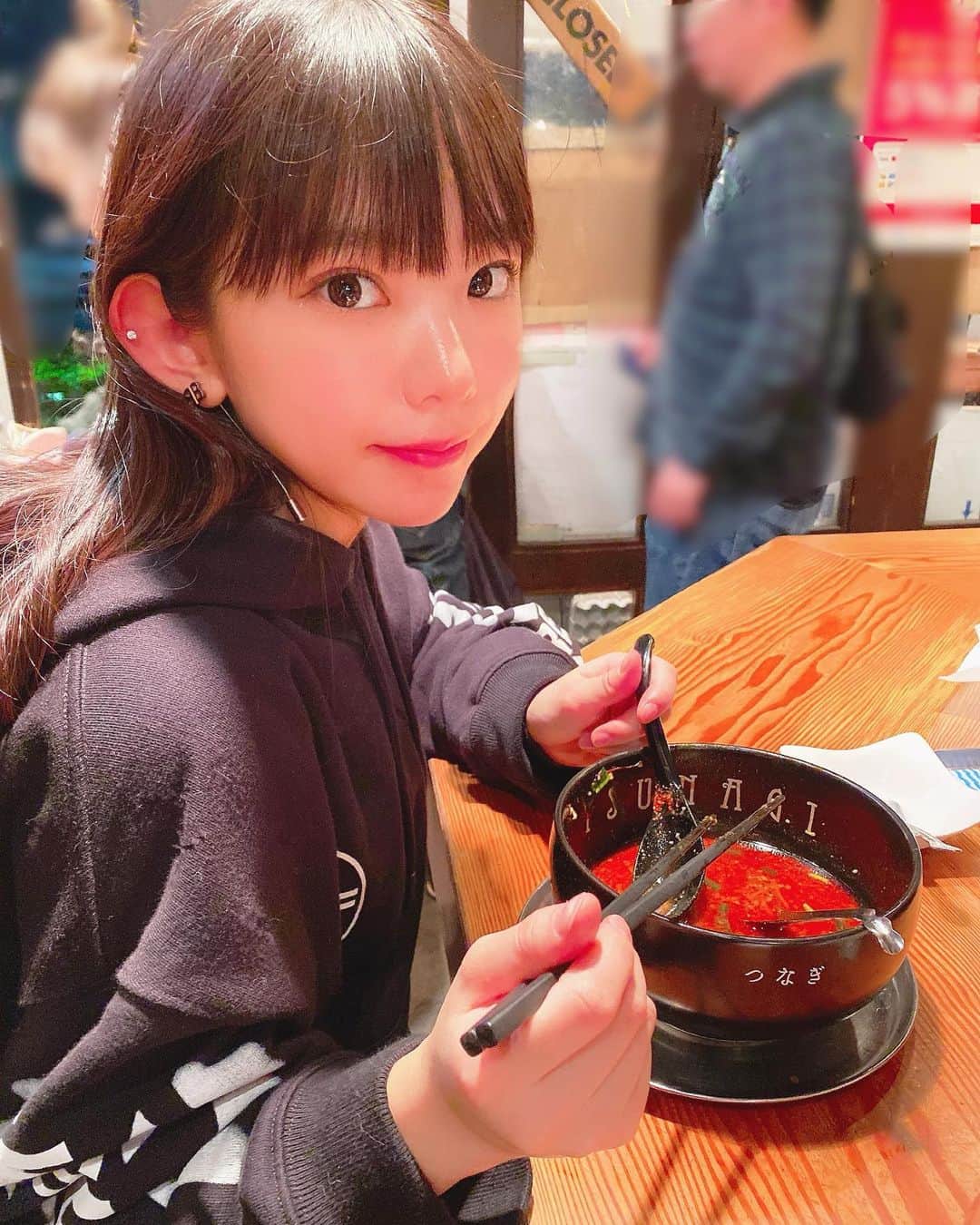 長澤茉里奈さんのインスタグラム写真 - (長澤茉里奈Instagram)「好きな食べ物はラーメンです」11月17日 19時02分 - marinanagasawa1008