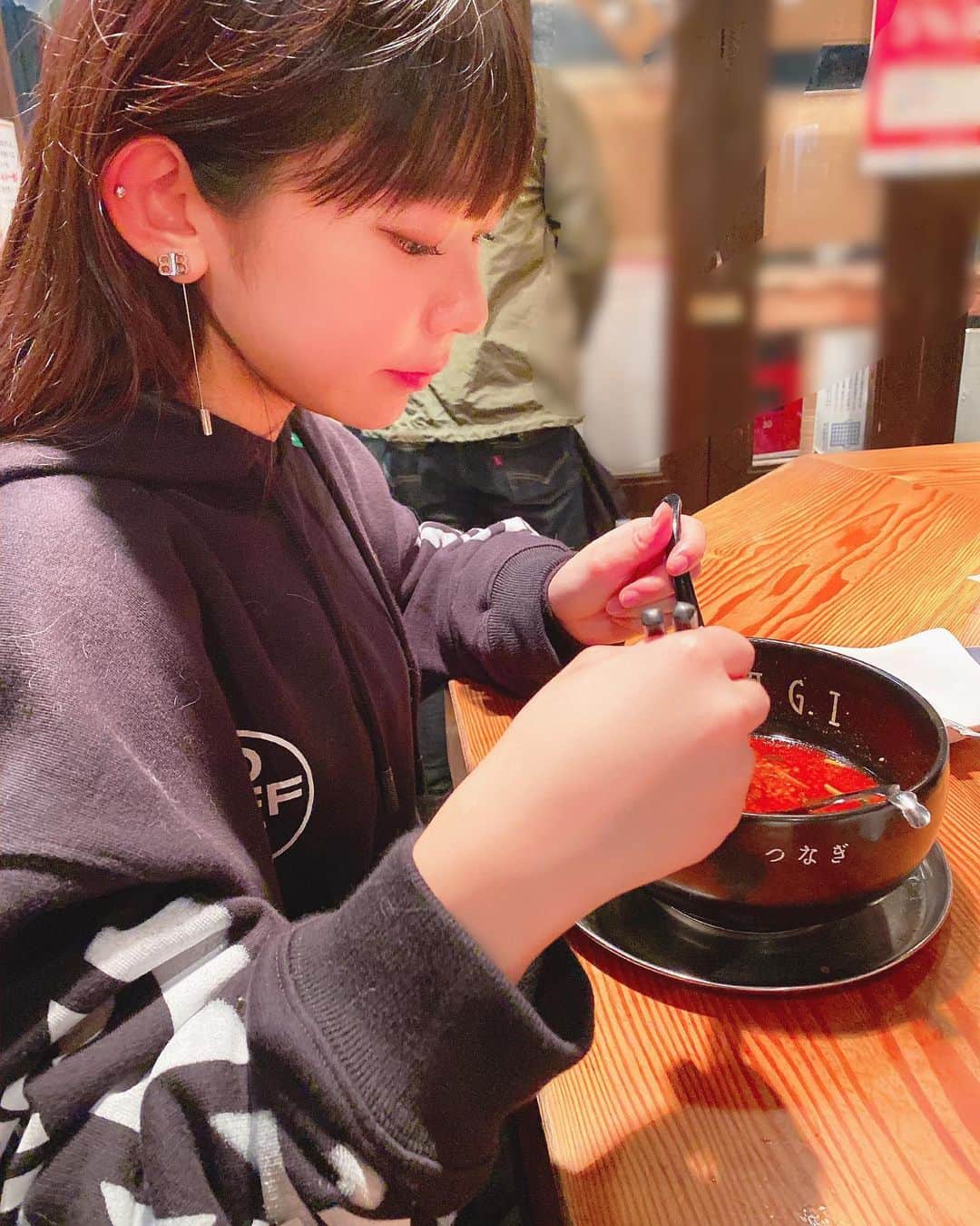 長澤茉里奈さんのインスタグラム写真 - (長澤茉里奈Instagram)「好きな食べ物はラーメンです」11月17日 19時02分 - marinanagasawa1008