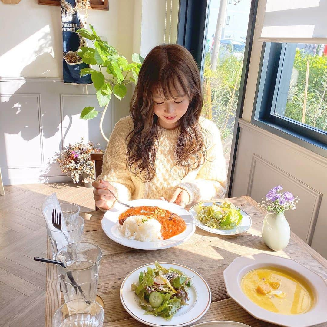 haruさんのインスタグラム写真 - (haruInstagram)「ㅤㅤㅤㅤㅤㅤㅤㅤㅤㅤㅤㅤㅤ ㅤㅤㅤㅤㅤㅤㅤㅤㅤㅤㅤㅤㅤ ㅤㅤㅤㅤㅤㅤㅤㅤㅤㅤㅤㅤㅤ #おはるカフェめぐり ‎𐩢𐩺 ㅤㅤㅤㅤㅤㅤㅤㅤㅤㅤㅤㅤㅤ 前に はるさんが連れて行ってくれた 大宮にある @kissa_minato 𓂃 𓎩 𓌈 ㅤㅤㅤㅤㅤㅤㅤㅤㅤㅤㅤㅤㅤ すべてが可愛いで包まれてて さらに ハヤシライスもタルトも 本当に美味しくて😭💘 ㅤㅤㅤㅤㅤㅤㅤㅤㅤㅤㅤㅤㅤ 手紙みたいなメニューを開けるとき ワクワクしたなあ( ⸝⸝•｡•⸝⸝ )🌿 ㅤㅤㅤㅤㅤㅤㅤㅤㅤㅤㅤㅤㅤ また絶対行きたい場所です( ˊᵕˋ )🧡 ㅤㅤㅤㅤㅤㅤㅤㅤㅤㅤㅤㅤㅤ ㅤㅤㅤㅤㅤㅤㅤㅤㅤㅤㅤㅤㅤ  #埼玉カフェ#埼玉カフェ巡り#大宮カフェ#喫茶湊#おはるの埼玉カフェ#saitamacafe ㅤㅤㅤㅤㅤㅤㅤㅤㅤㅤㅤㅤㅤ」11月17日 19時05分 - __haru3