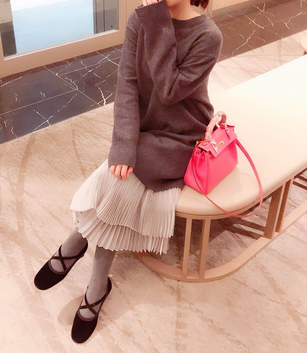 田中麻衣さんのインスタグラム写真 - (田中麻衣Instagram)「色違いで買ったゆったりワンピース👗ブランドはタグ付けしています。 #マタニティコーデ」11月17日 19時57分 - maitanaka1217