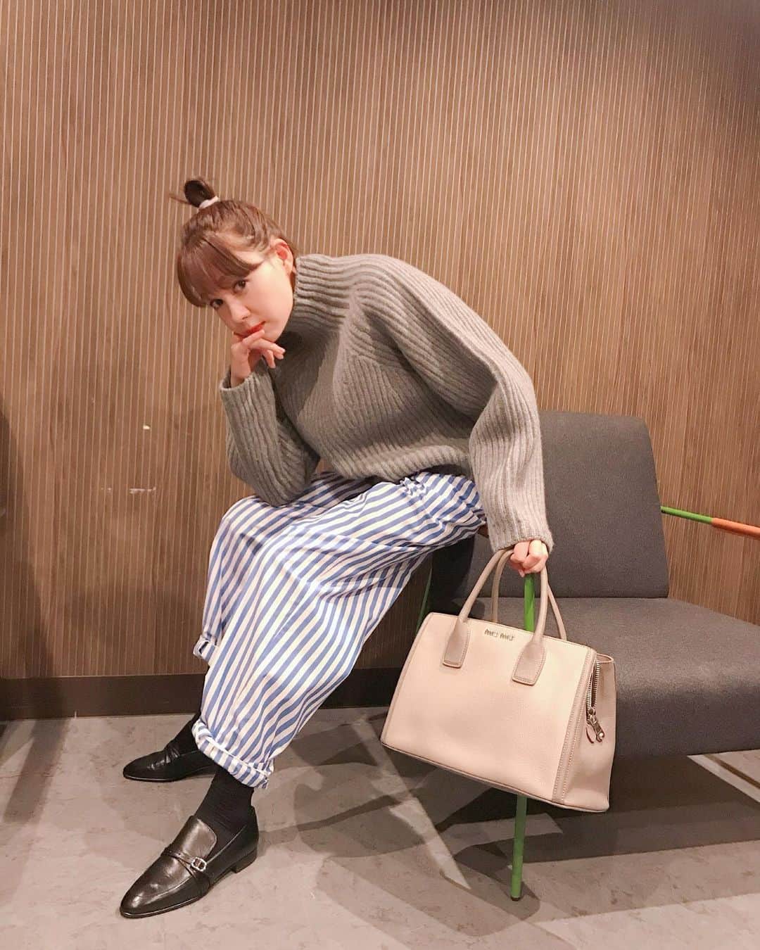 トリンドル玲奈さんのインスタグラム写真 - (トリンドル玲奈Instagram)「私服。  楽ですこのパンツ👖♡」11月17日 20時08分 - toritori0123